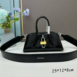 Picture of Givenchy Lady Handbags _SKUfw151608551fw